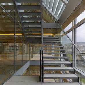 New Building Zurich Werd, staircase - © Didier Boy de La Tour.jpg